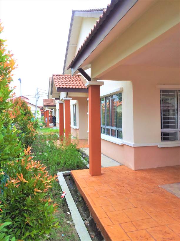 RUMAH CANTIK UNTUK DISEWA BANDAR BARU SALAK TINGGI - photo 2