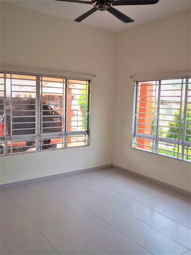 RUMAH CANTIK UNTUK DISEWA BANDAR BARU SALAK TINGGI - photo 4
