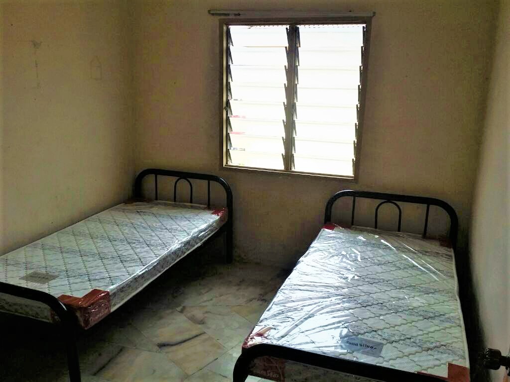 TINGKAT BAWAH FLAT PKNS SEKSYEN 7 - photo 2