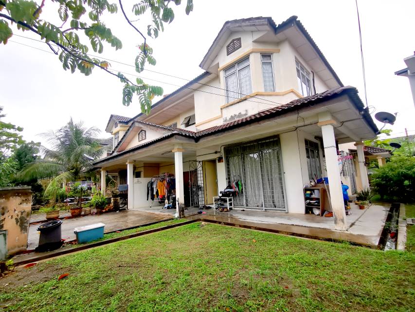 650m KE MASJID 2 Storey Semi D Cluster Puchong - photo 1