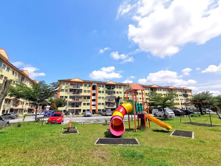 NEAR IOI MALL Apartment Puchong Jaya