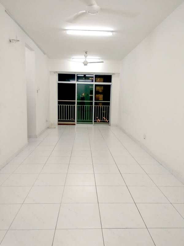 CHEAPEST Apartment Bandar Saujana Putra - photo 2