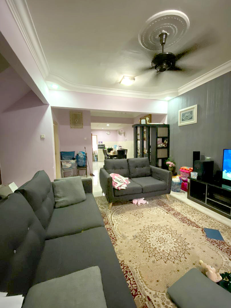 RENOVATED Teres Taman Tasik Puchong