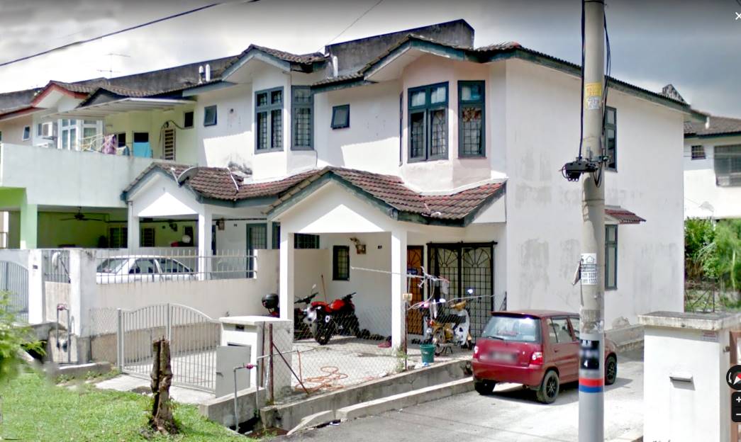 END LOT Double Storey Saujana Puchong