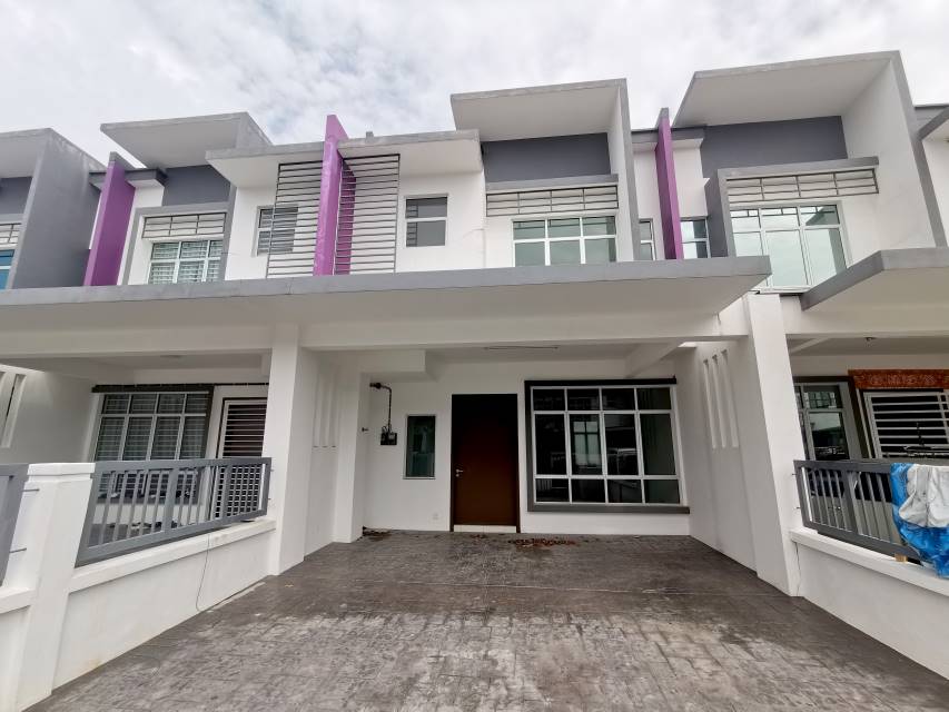 RUMAH BARU Double Storey Puncak Alam - photo 3