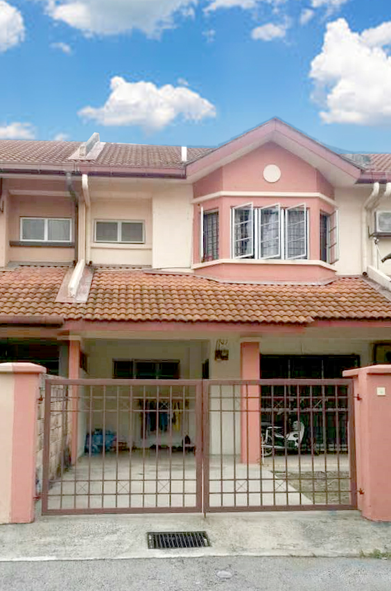 NEAR UITM PUNCAK ALAM Double Storey Desa Coafields