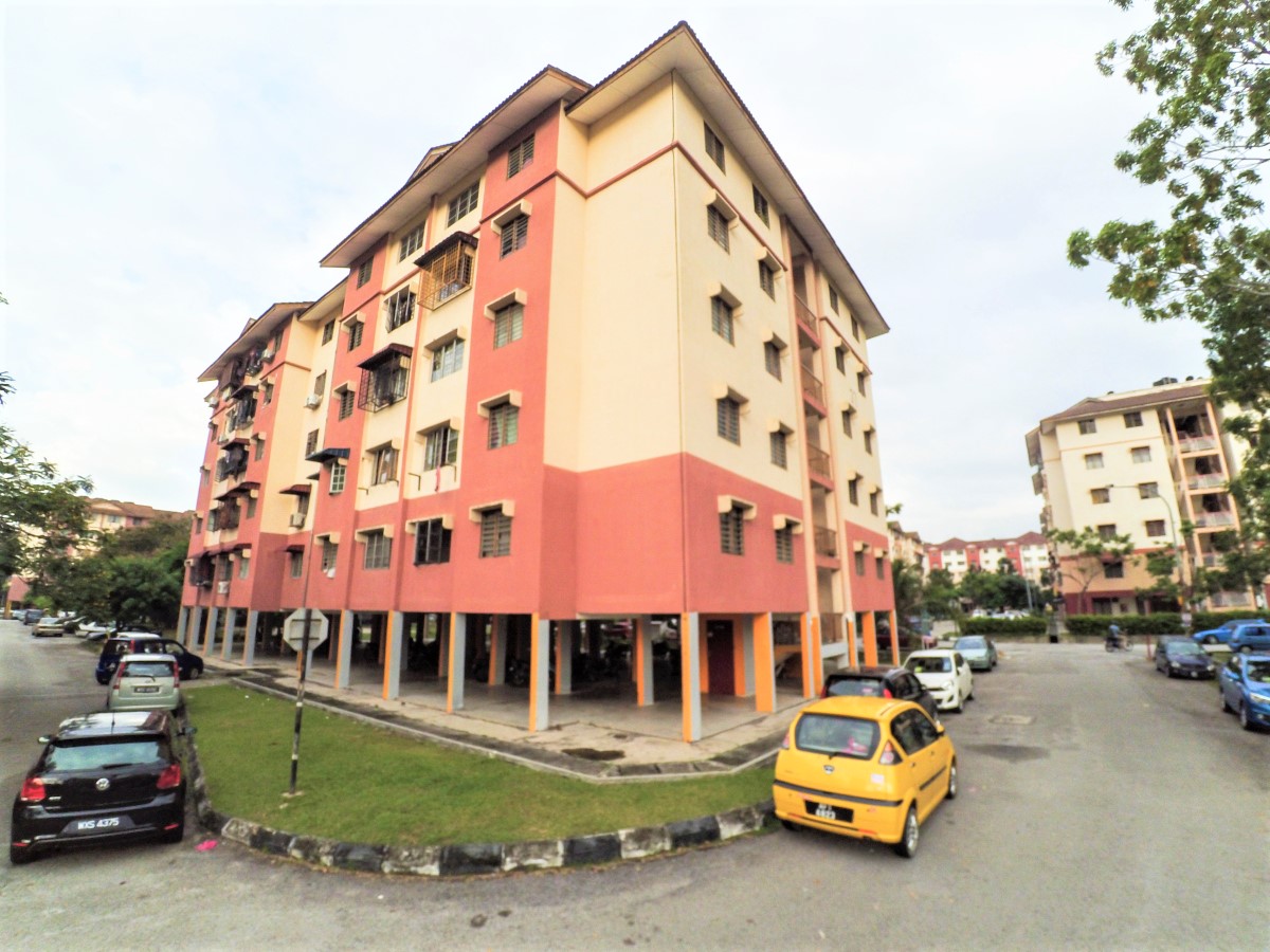 FULLY FURNISHED TINGKAT 1 SEKSYEN 7 SHAH ALAM - photo 6