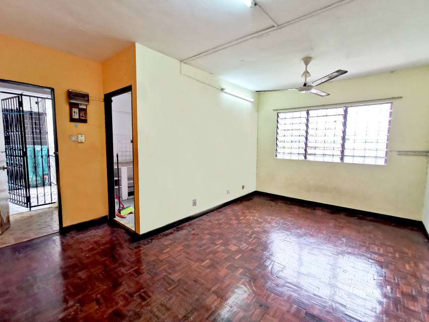 SEWA MURAH Shah Alam Selsyen 17 Tingkat 1 - photo 2