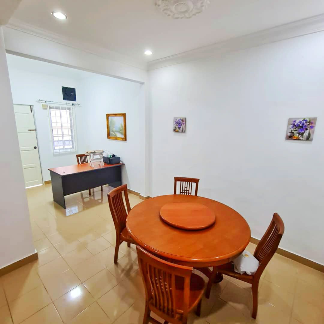 DOUBLE STOREY HOUSE SERI KEMBANGAN - photo 4