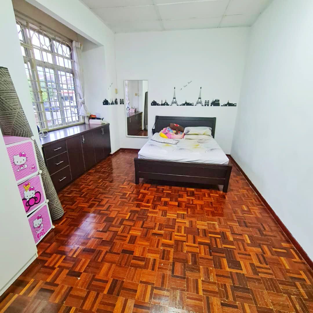 DOUBLE STOREY HOUSE SERI KEMBANGAN - photo 5