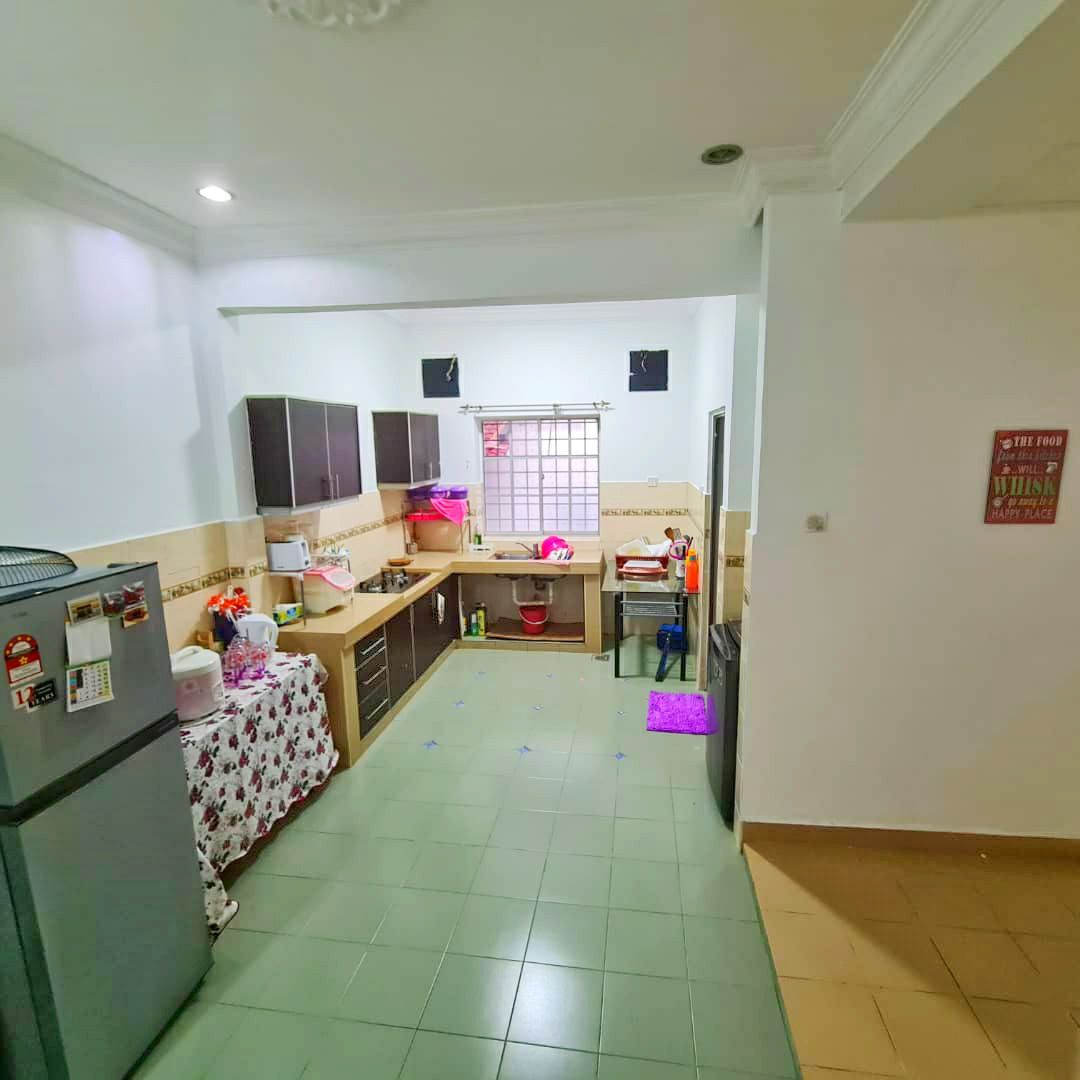 DOUBLE STOREY HOUSE SERI KEMBANGAN - photo 8