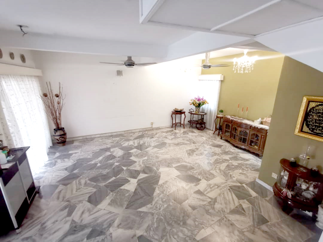 HEART OF SUBANG 2-Sty Linked House USJ 5 - photo 2