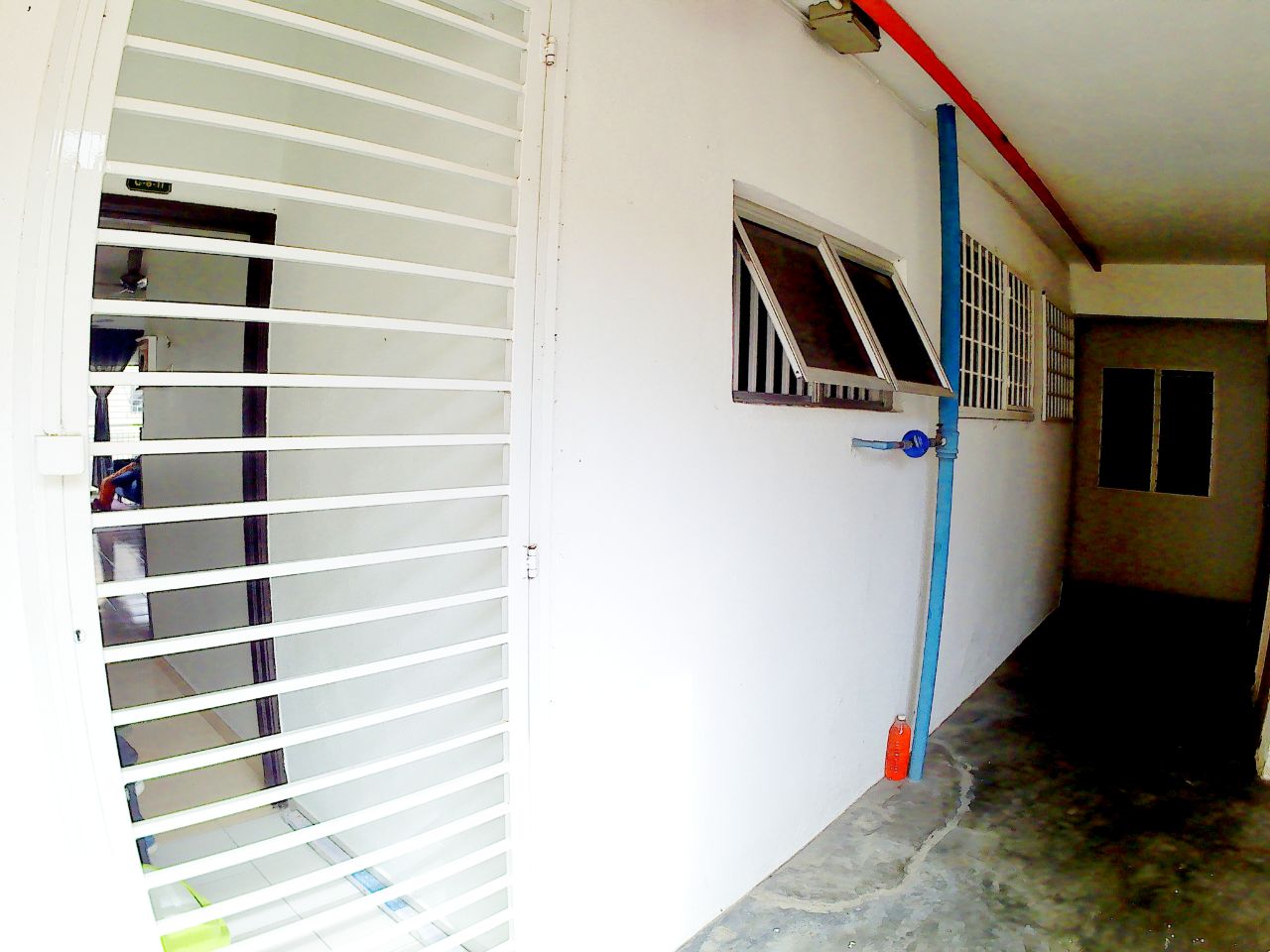 NICE UNIT TO STAY OR INVEST AT PUCHONG - photo 3
