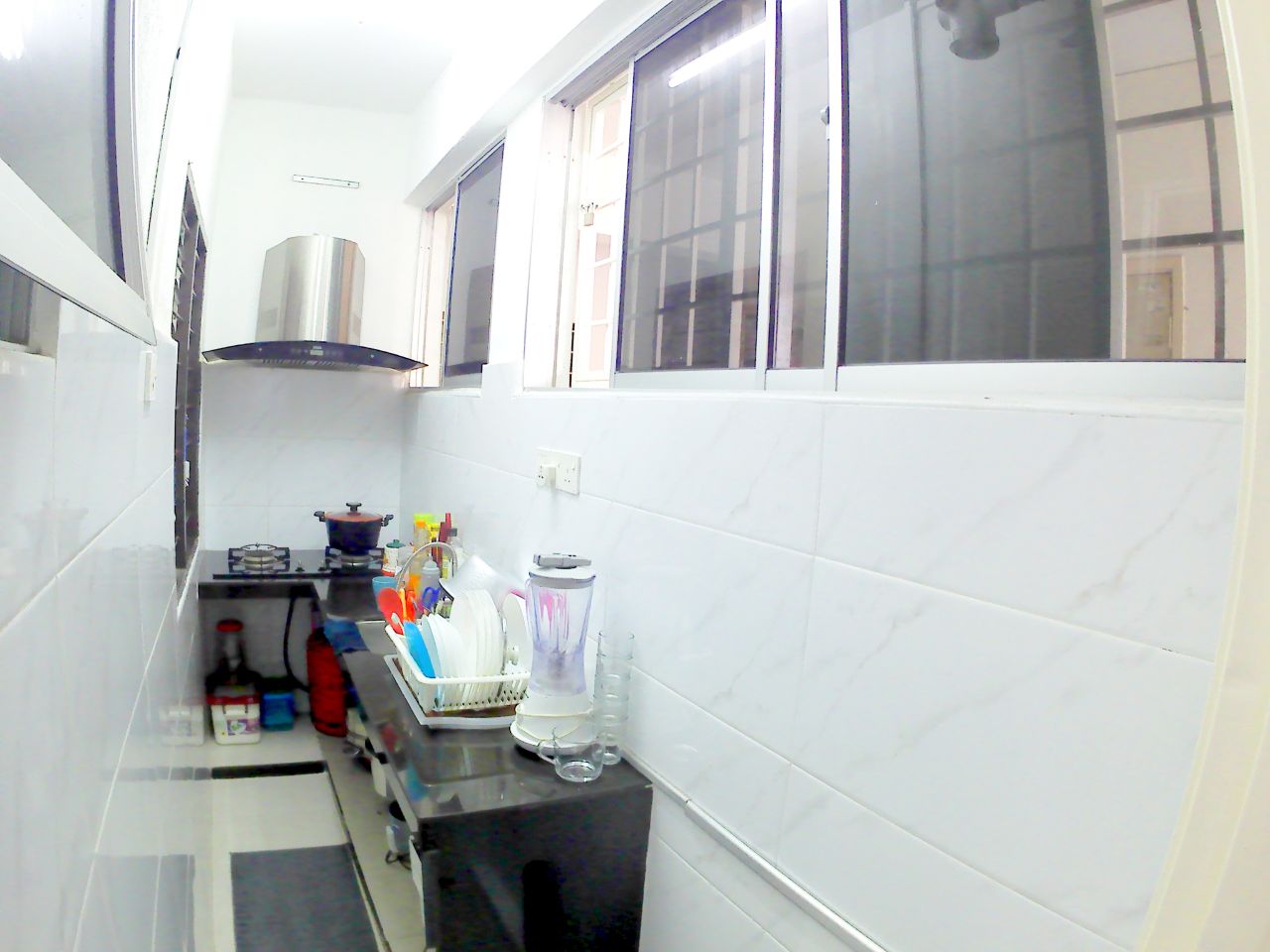 NICE UNIT TO STAY OR INVEST AT PUCHONG - photo 6