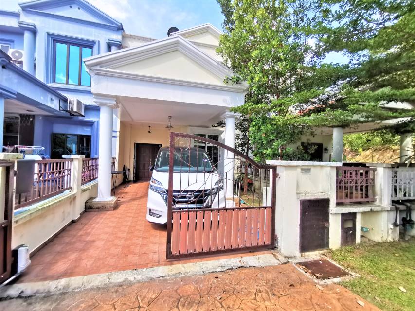 SUPERB RENO Double Storey Shah Alam