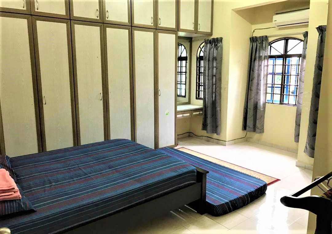 DOUBLE STOREY FOR SALE AT SHAH ALAM - photo 4
