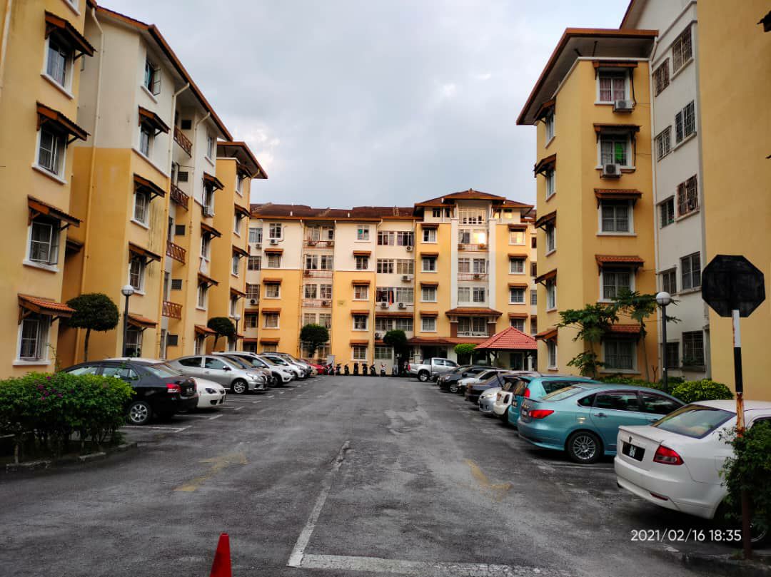 FREEHOLD RENOVATED UNIT NEAR TO BANDAR PUTERI