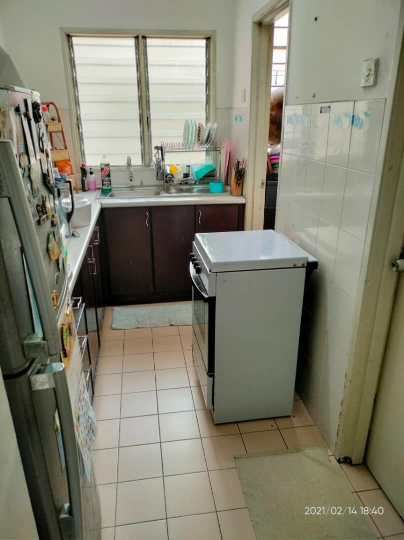 FREEHOLD RENOVATED UNIT NEAR TO BANDAR PUTERI - photo 7