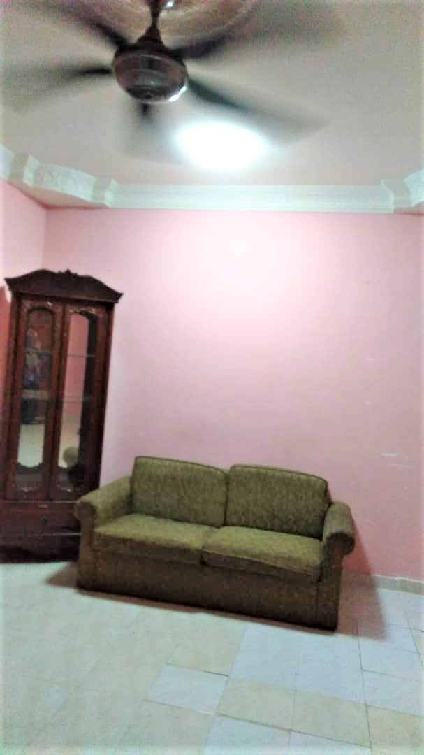 RENOVATED LEVEL 1 Unit di Klang - photo 2