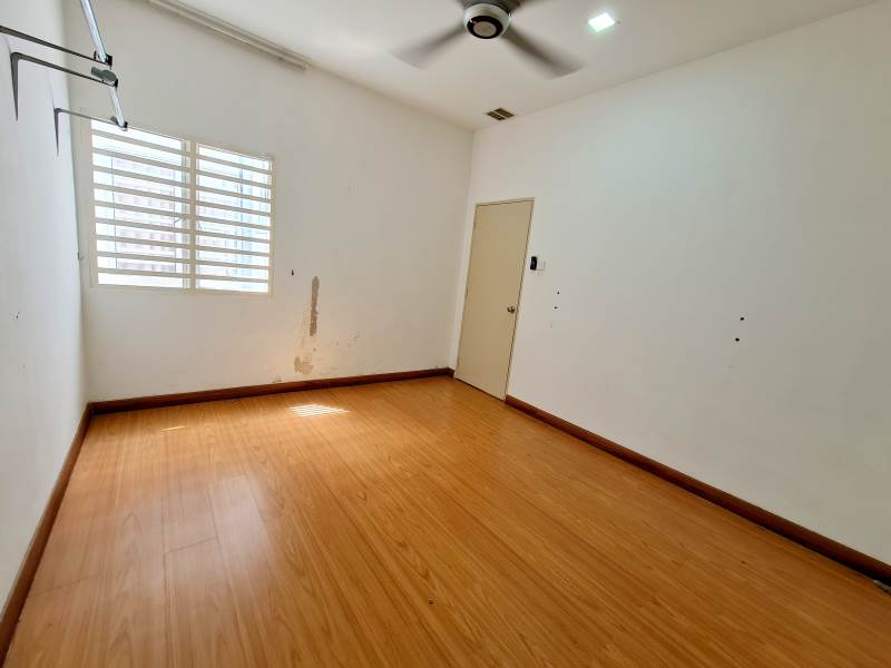 2 Storey Terrace Tadisma Seksyen 13 Shah Alam - photo 9