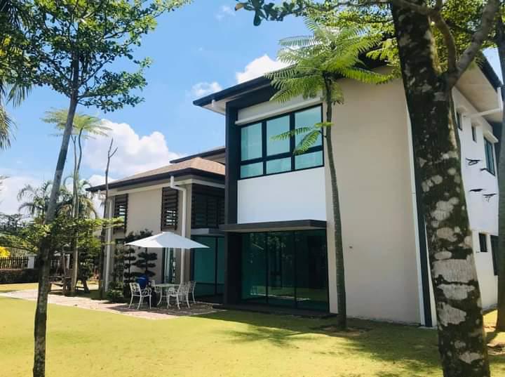 BUNGALOW AMBER GARDEN CONCEPT AT SUBANG BESTARI - photo 6