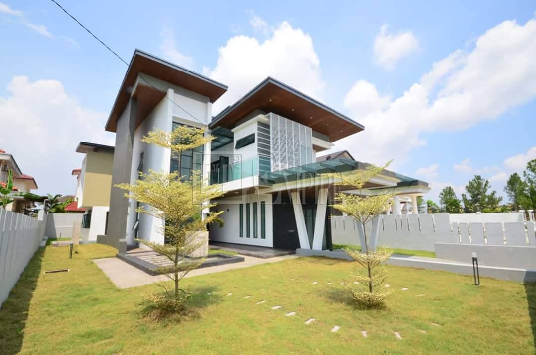 MODERN DESIGN BUNGALOW SECTION 8 SHAH ALAM