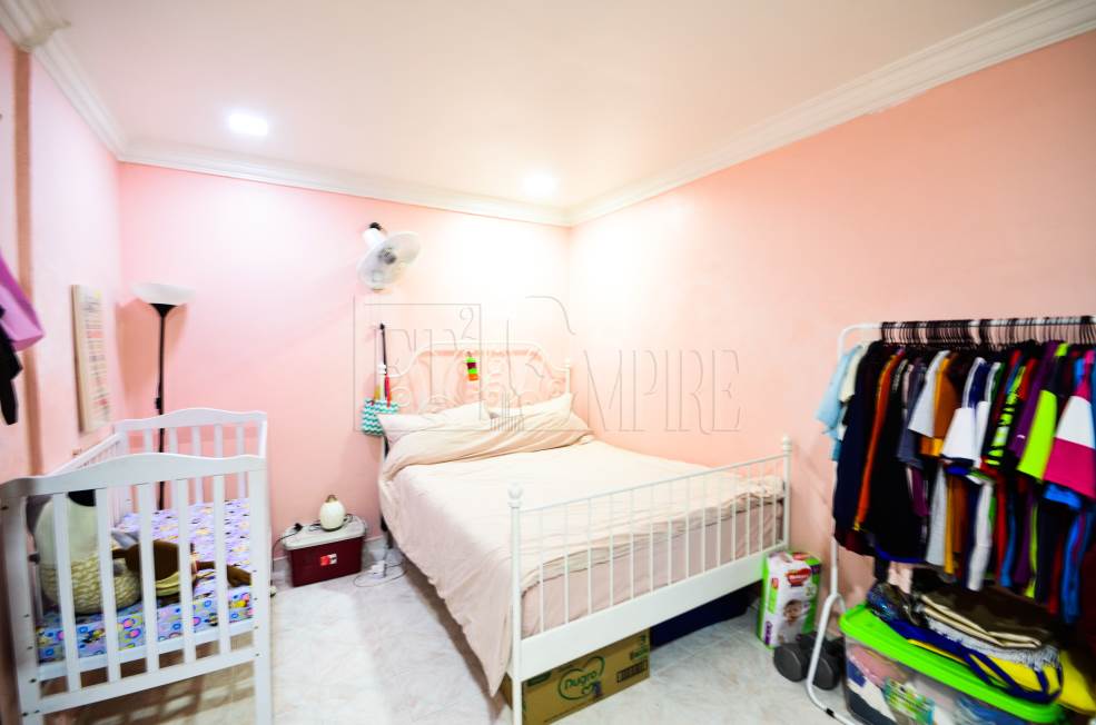 Single Storey Intermediate Seksyen 24 - photo 3