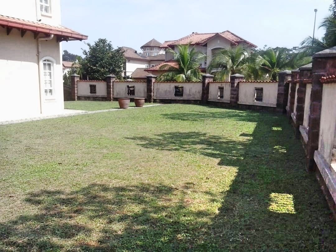Bungalow at Bidai Residence Bukit Jelutong - photo 5