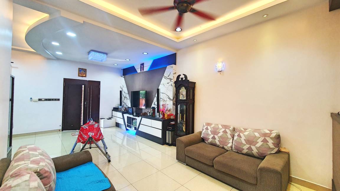 Superlink Corner Lot at Tropika 2, Bukit Jelutong - photo 6