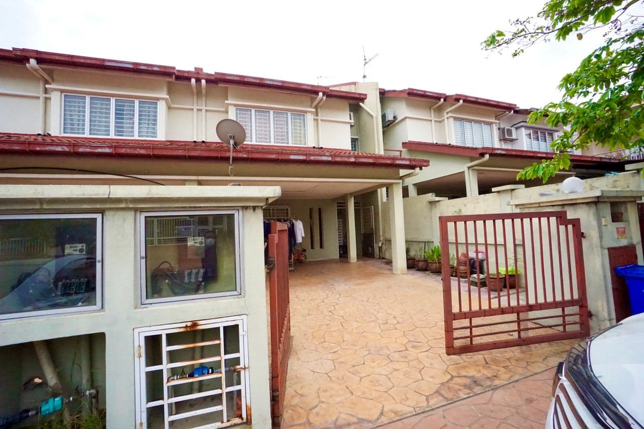 Double Storey Terrace House Seksyen U12, Shah Alam