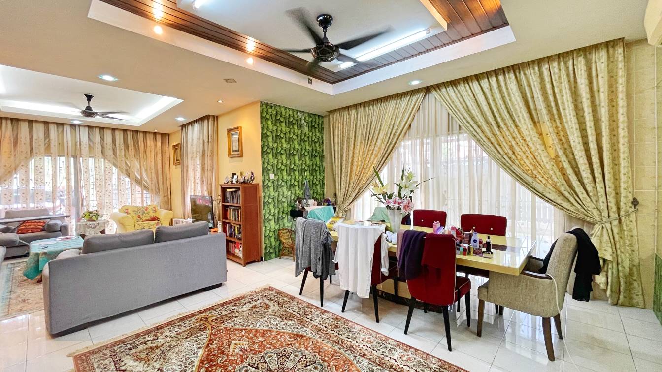 2 Storey at Jalan Jeriji, Bukit Jelutong - photo 2