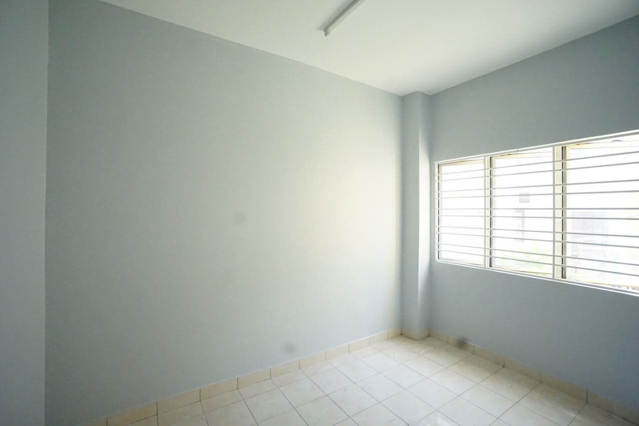 Double Storey Terrace House Desa Alam, Seksyen U12 - photo 4