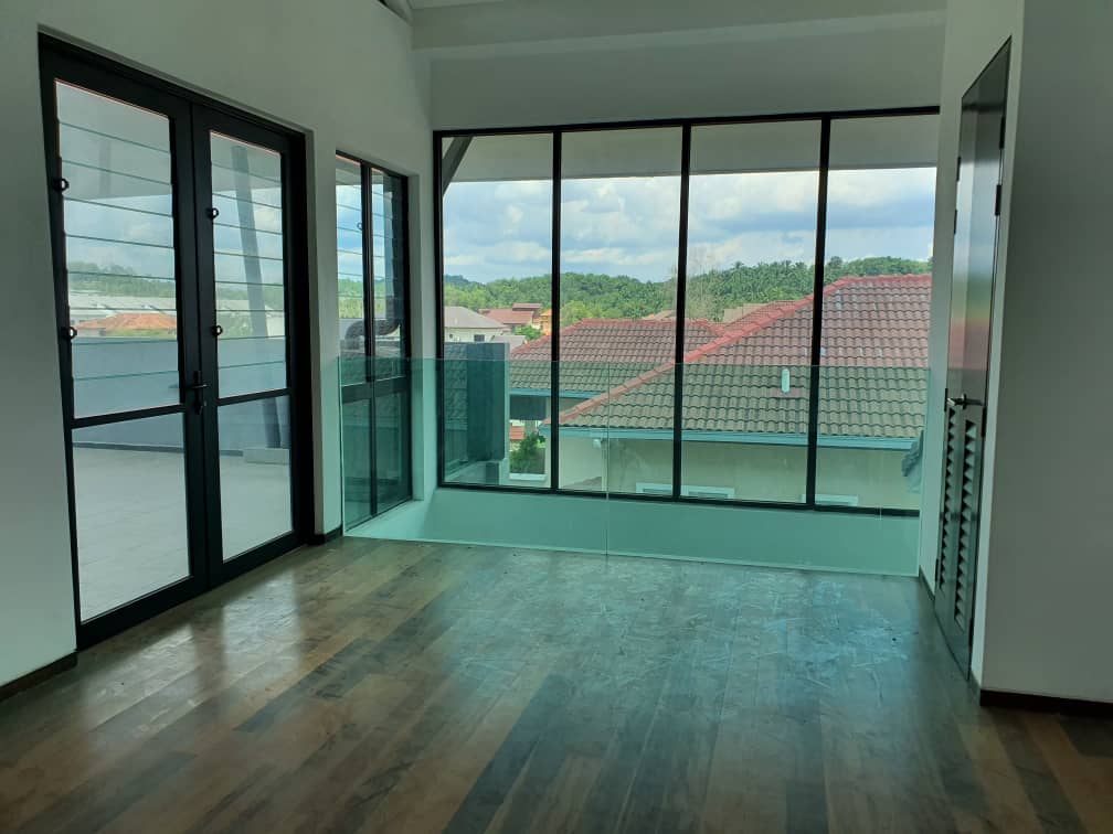 2 and half Sty Bungalow Taman Universiti Kajang - photo 8