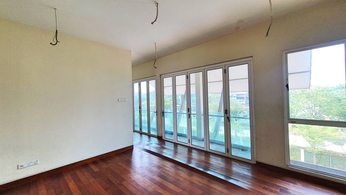 3 Storey Semi Detached at Temasya Citra - photo 2