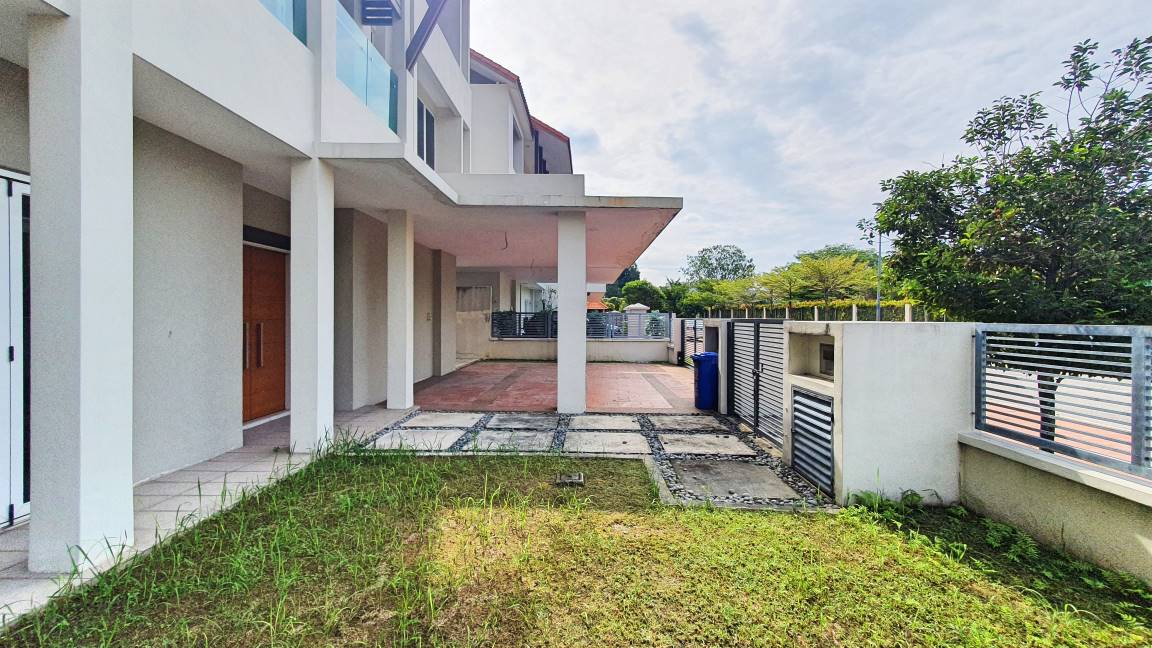 3 Storey Semi Detached at Temasya Citra - photo 4