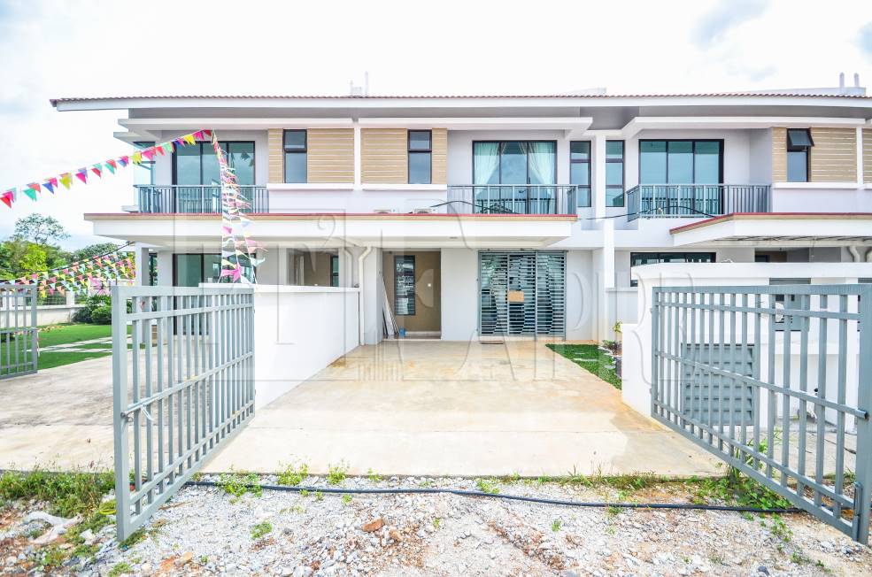 Booking 1k,Double Storey Puteri Aira, Kota Puteri