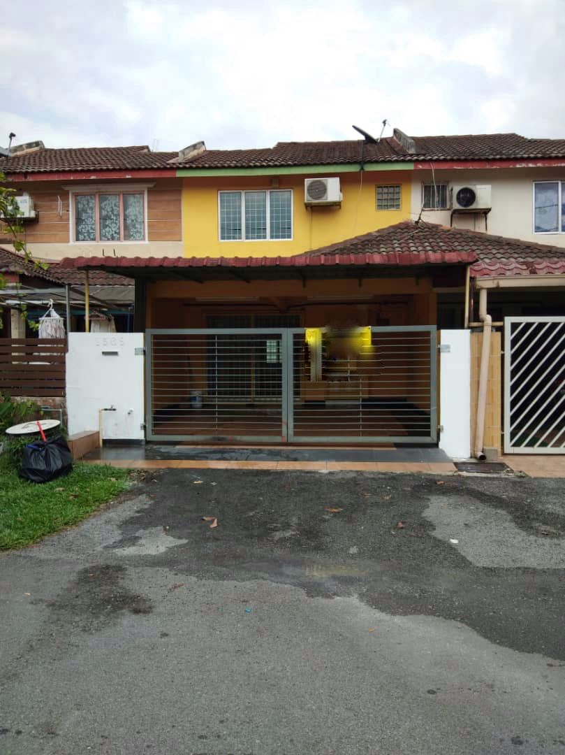 Double Storey Terrace Taman Kantan Permai for Sale at Selangor Kajang