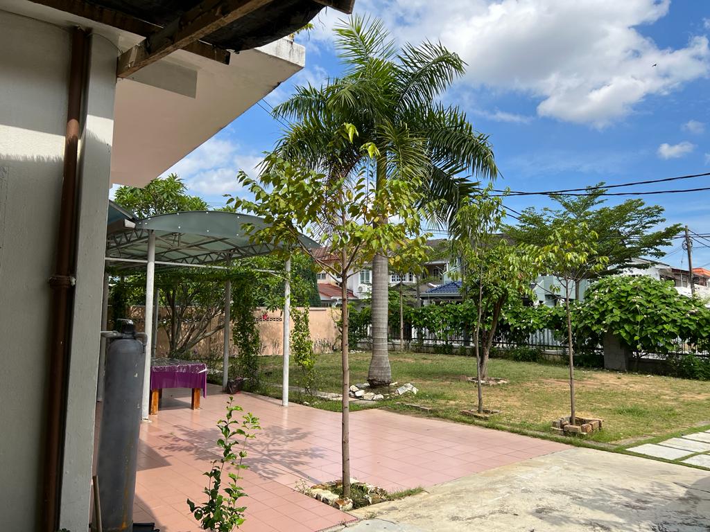 Taman Melawis - photo 6