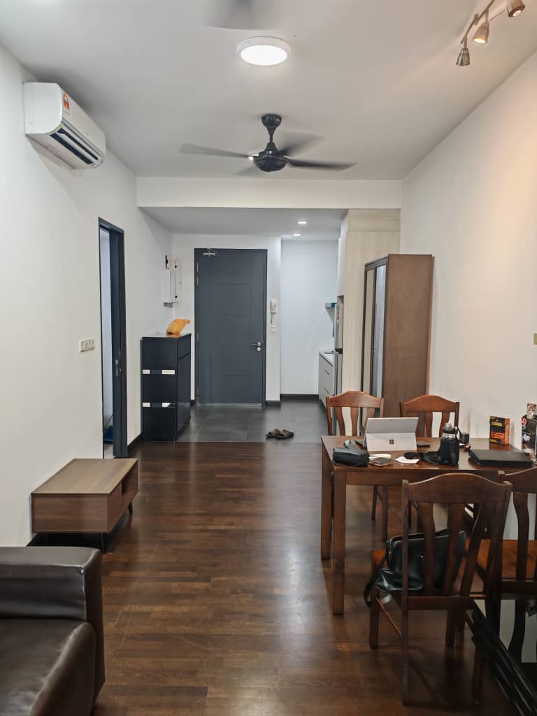 V Residence Suites - photo 2