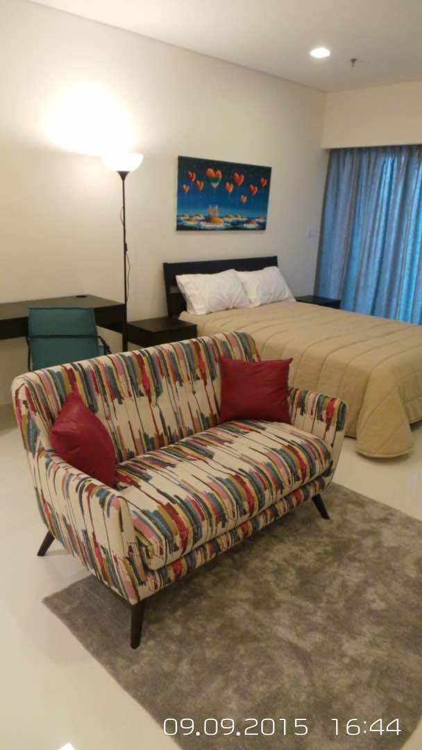 Mercu Summer Suites - photo 4
