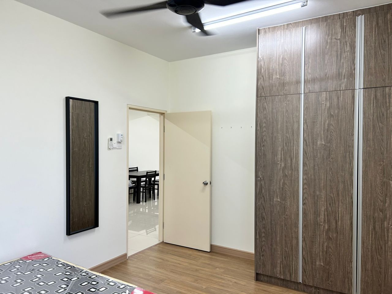 Saville Cheras - photo 4