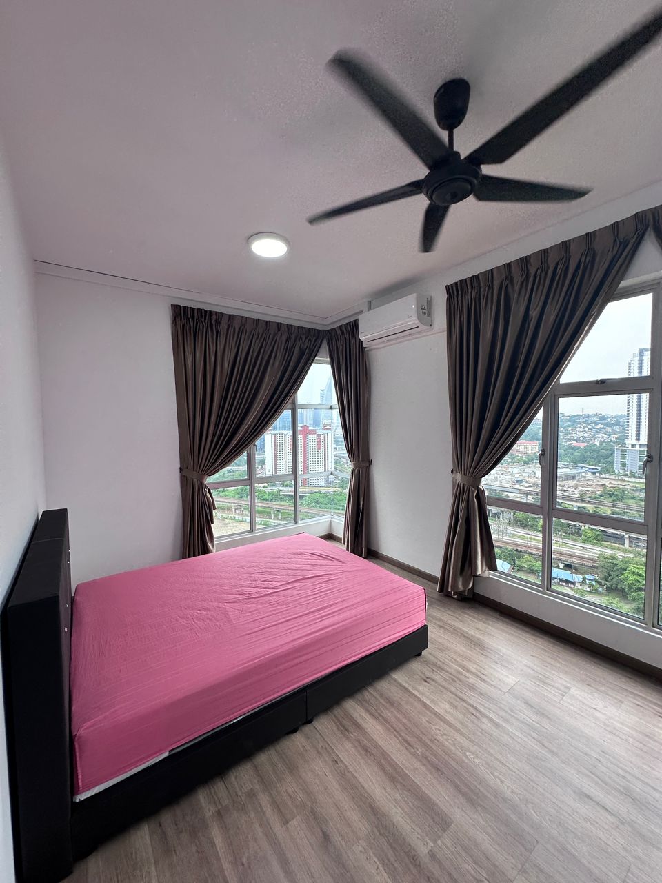 Residensi Brickfield - photo 4
