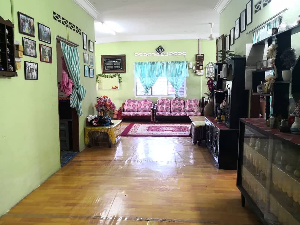 Single Storey Bungalow Kampung Tasek Permai, Ampan - photo 4