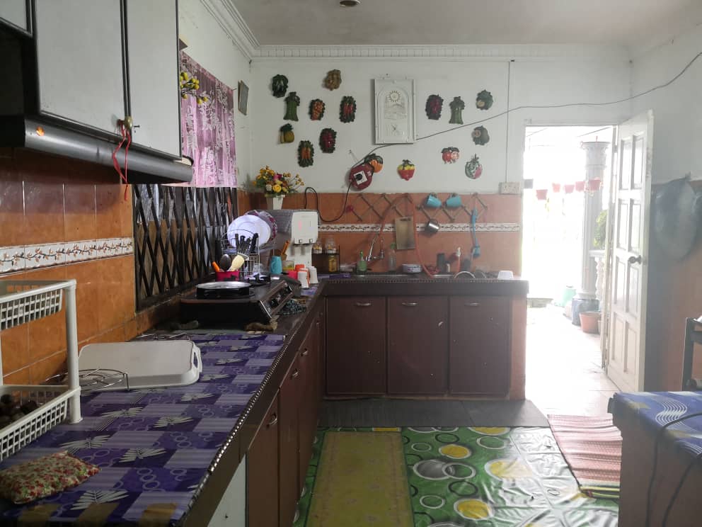Single Storey Bungalow Kampung Tasek Permai, Ampan - photo 6