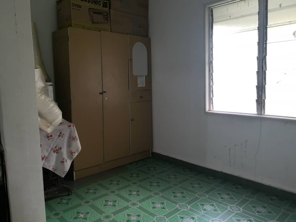 Single Storey Bungalow Kampung Tasek Permai, Ampan - photo 8