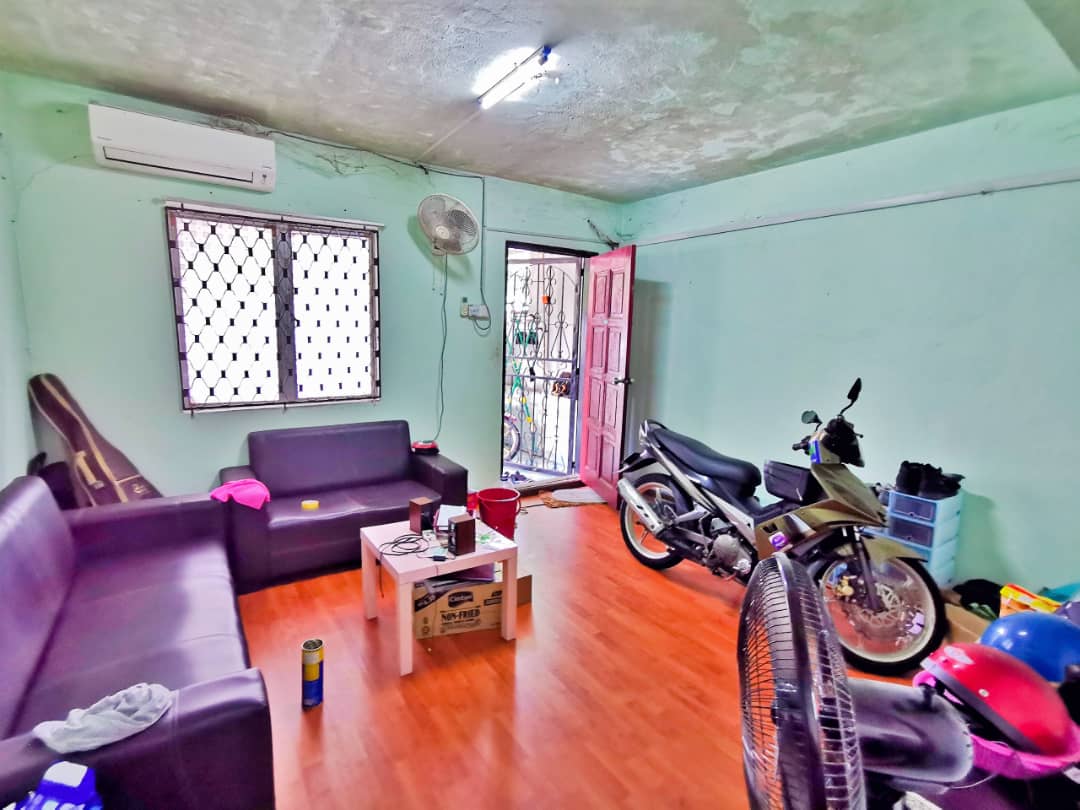 Double Storey Terrace House Seksyen 17, Shah Alam