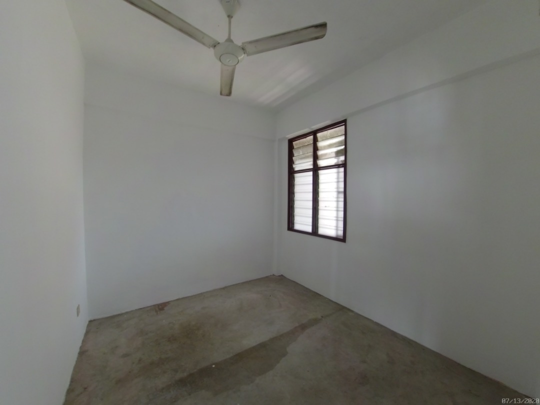 Pangsapuri Sri Batu, Batu, Kuala Lumpur - photo 4