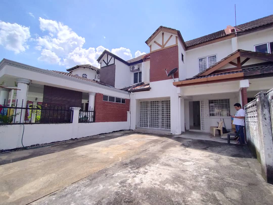 Double Storey Seksyen 3 Bandar Baru Bangi Selangor