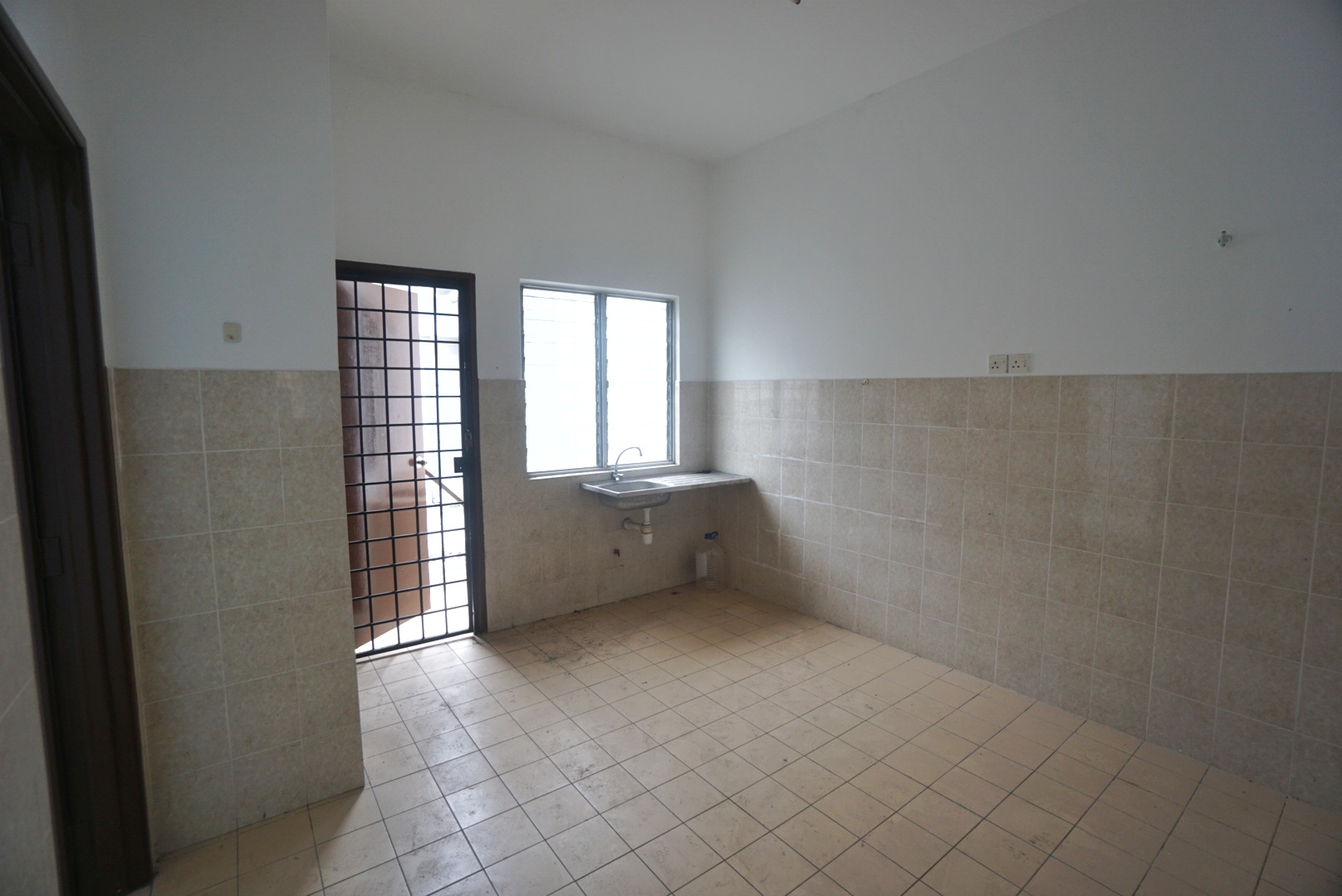 Double Storey Desa Coalfields Sungai Buloh - photo 5