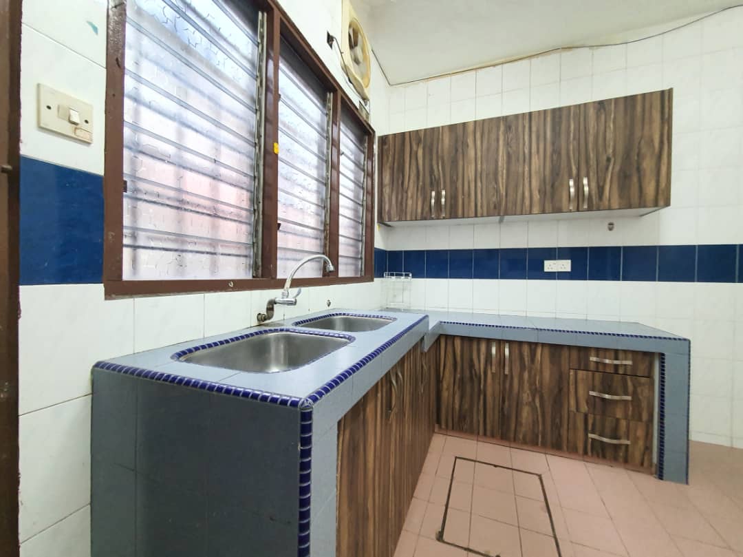 Double Storey Jalan J16, Taman Melawati, KL - photo 6